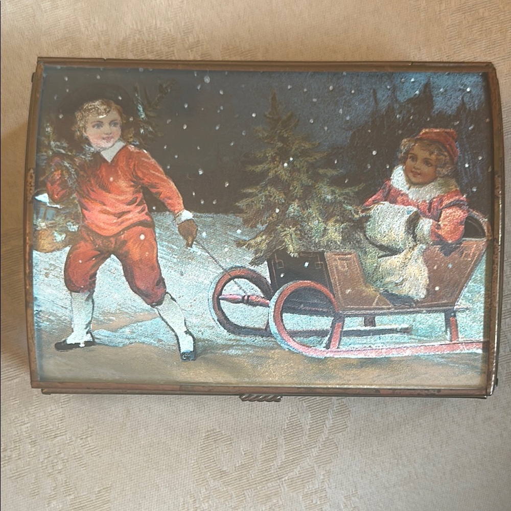 Via Vermont vintage handcrafted foil top mirrored glass trinket, jewelry box